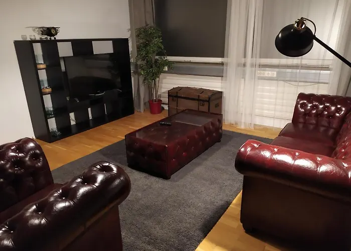 West - Michael Estugarda